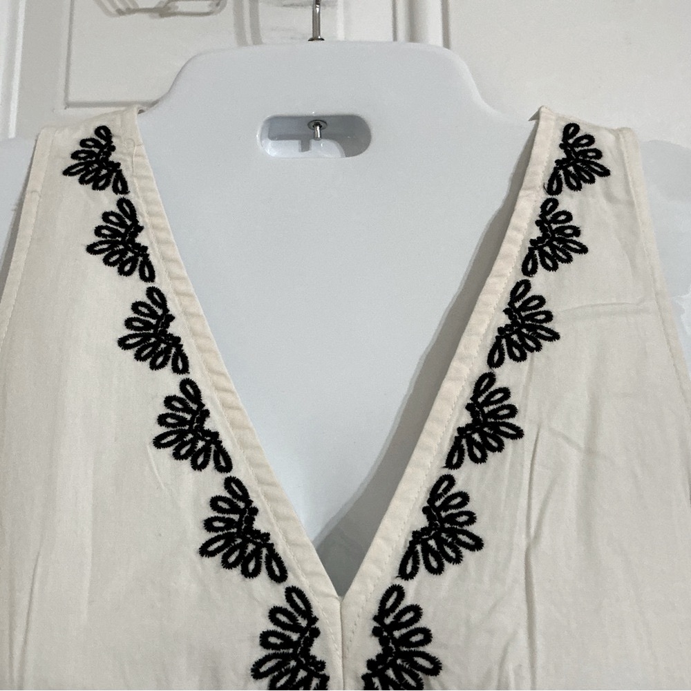 Universal Thread Cream Midi Dress with Black Embroidery - Picture 6 of 9